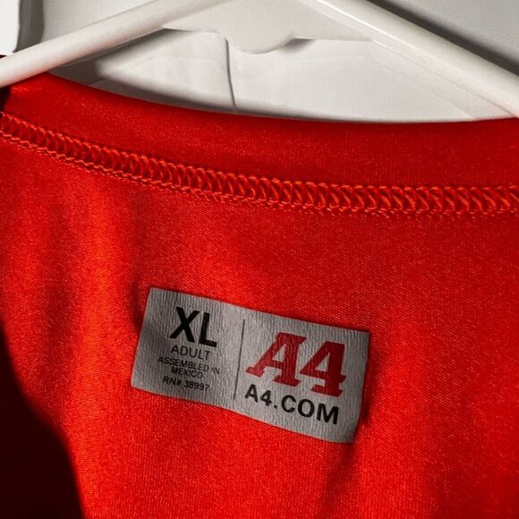 Mens Orange Oregon State Beaver T-Shirt Size XL - Picture 2 of 3